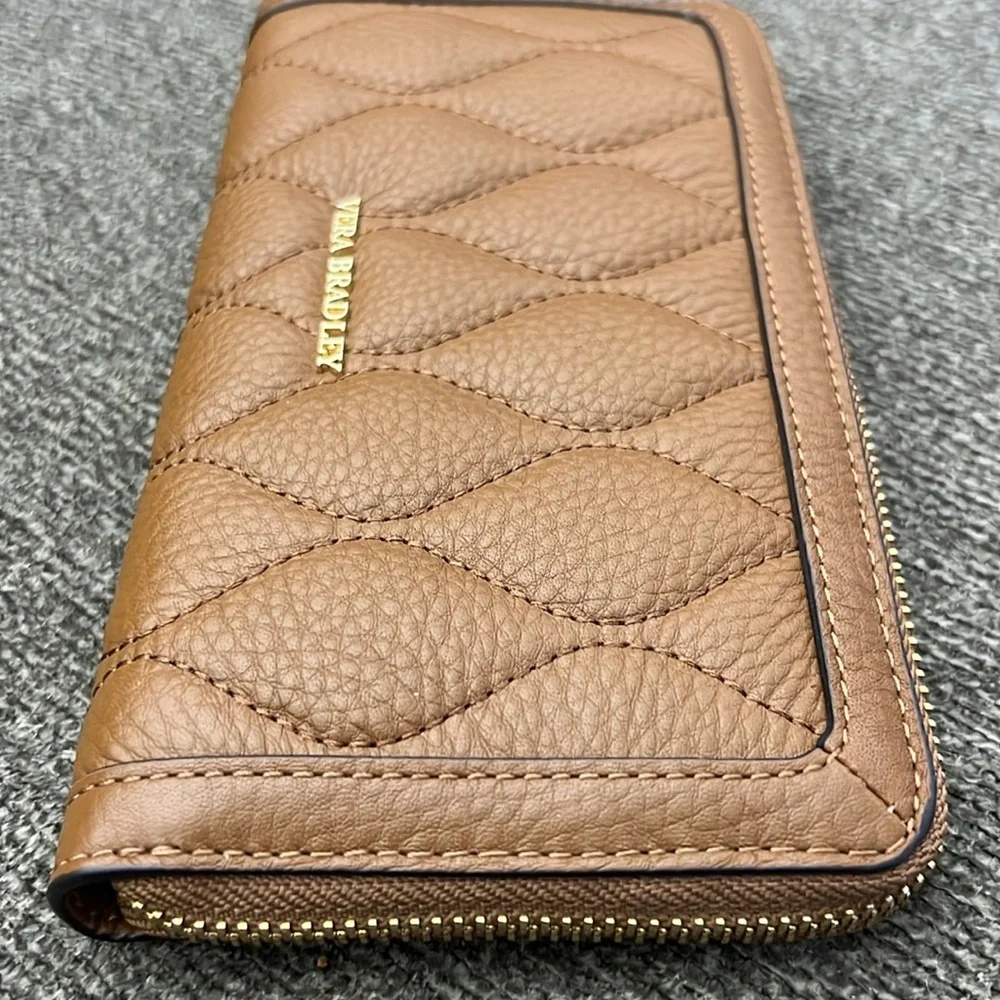 Vera Bradley 'Audrey' zip wallet in tan leather NWOT - Picture 3 of 10